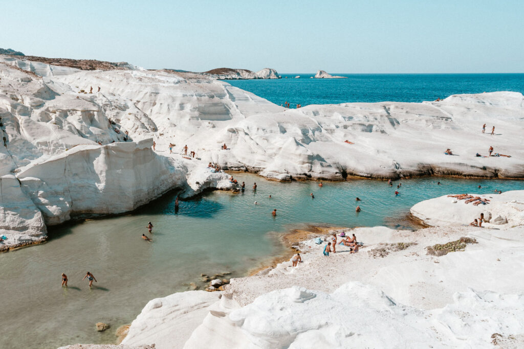 Milos-Travel-Guide-Find-Us-Lost-08321-edit